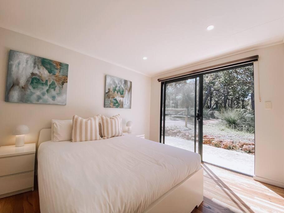 Wren Studio - Private One-Bedroom Studio Nestled In Bushland Яллингап Экстерьер фото